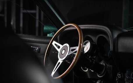 Ford Mustang VI рестайлинг, 1968 год, 35 000 000 рублей, 21 фотография