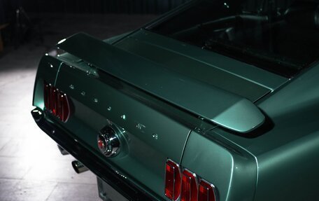 Ford Mustang VI рестайлинг, 1968 год, 35 000 000 рублей, 35 фотография