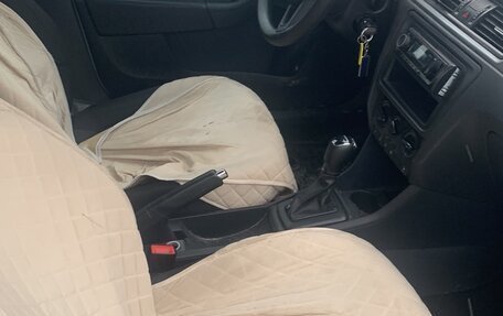 Skoda Rapid I, 2018 год, 911 000 рублей, 6 фотография