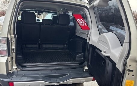 Mitsubishi Pajero IV, 2008 год, 1 650 000 рублей, 15 фотография