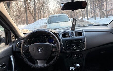 Renault Logan II, 2018 год, 525 000 рублей, 12 фотография