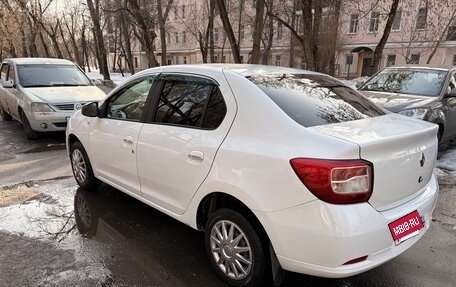 Renault Logan II, 2018 год, 525 000 рублей, 7 фотография