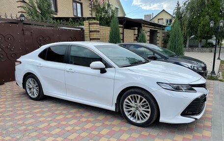 Toyota Camry, 2018 год, 2 800 000 рублей, 24 фотография