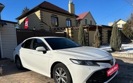 Toyota Camry, 2018 год, 2 800 000 рублей, 22 фотография