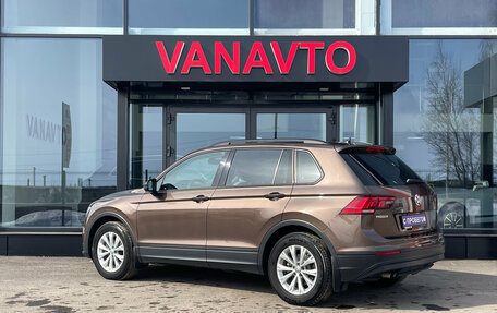 Volkswagen Tiguan II, 2017 год, 2 200 000 рублей, 9 фотография