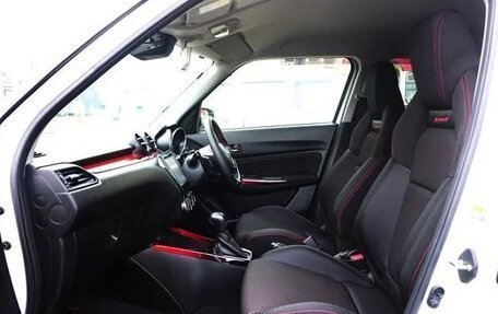 Suzuki Swift V, 2023 год, 870 000 рублей, 13 фотография