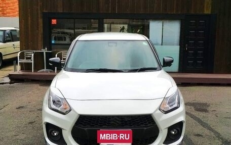 Suzuki Swift V, 2023 год, 870 000 рублей, 2 фотография