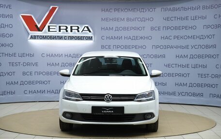 Volkswagen Jetta VI, 2012 год, 750 000 рублей, 2 фотография