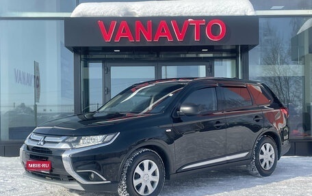 Mitsubishi Outlander III рестайлинг 3, 2017 год, 1 599 000 рублей, 1 фотография