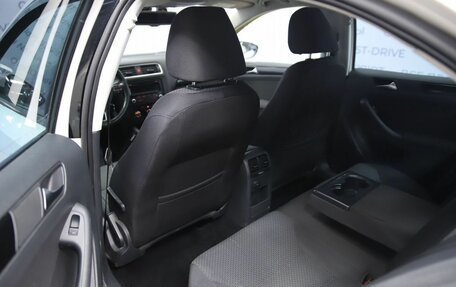 Volkswagen Jetta VI, 2012 год, 750 000 рублей, 11 фотография