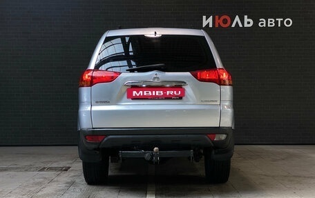 Mitsubishi Pajero Sport II рестайлинг, 2012 год, 1 550 000 рублей, 6 фотография