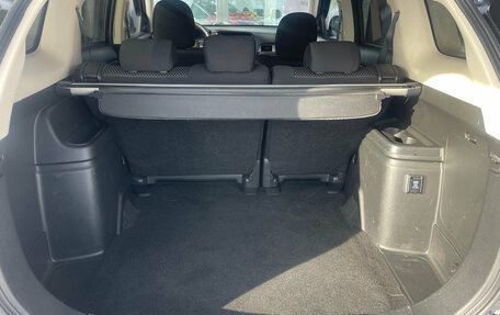 Mitsubishi Outlander III рестайлинг 3, 2017 год, 1 599 000 рублей, 20 фотография