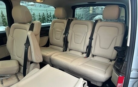 Mercedes-Benz V-Класс, 2021 год, 6 900 000 рублей, 25 фотография