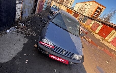 Volkswagen Vento, 1993 год, 115 000 рублей, 2 фотография