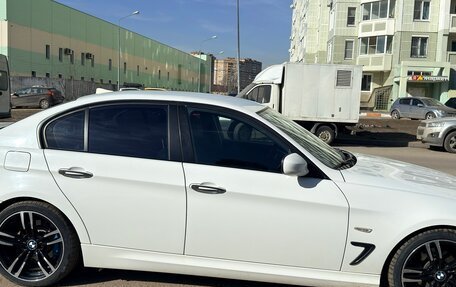 BMW 3 серия, 2011 год, 1 450 000 рублей, 3 фотография