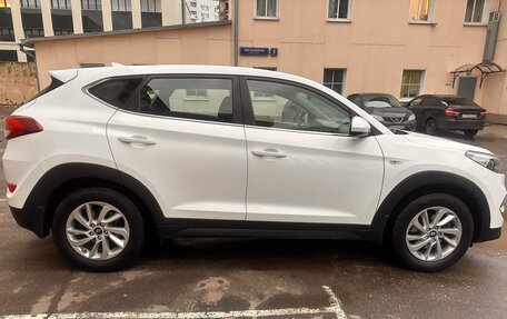 Hyundai Tucson III, 2018 год, 1 625 000 рублей, 2 фотография