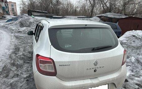 Renault Sandero II рестайлинг, 2014 год, 630 000 рублей, 3 фотография