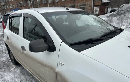 Renault Sandero II рестайлинг, 2014 год, 630 000 рублей, 6 фотография