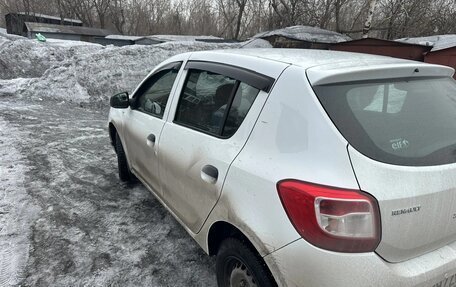 Renault Sandero II рестайлинг, 2014 год, 630 000 рублей, 11 фотография