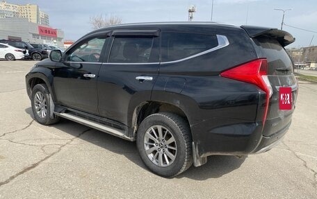 Mitsubishi Pajero Sport III рестайлинг, 2018 год, 3 250 000 рублей, 6 фотография