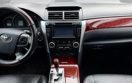 Toyota Camry, 2012 год, 1 380 000 рублей, 9 фотография