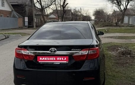 Toyota Camry, 2012 год, 1 380 000 рублей, 6 фотография