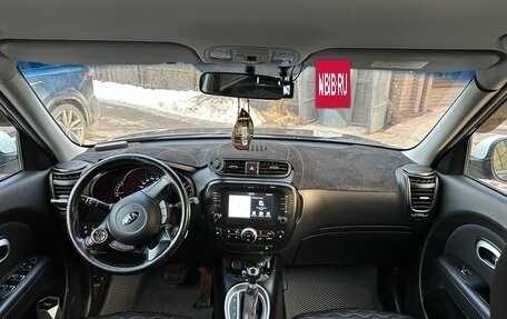 KIA Soul II рестайлинг, 2018 год, 1 615 000 рублей, 6 фотография