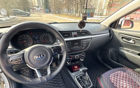 KIA Rio IV, 2019 год, 1 300 000 рублей, 7 фотография