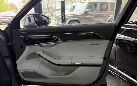 Audi S8, 2025 год, 23 500 000 рублей, 16 фотография