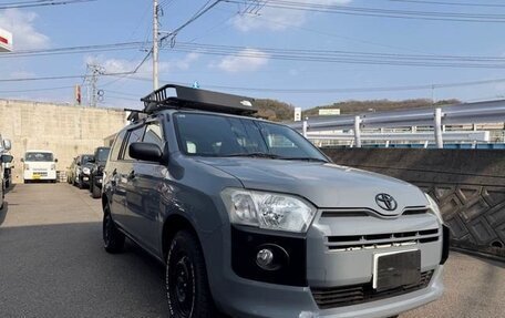 Toyota Probox I, 2023 год, 990 000 рублей, 4 фотография