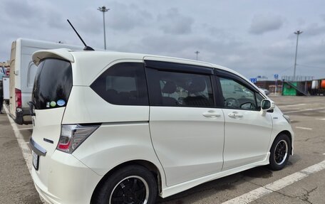 Honda Freed I, 2012 год, 1 175 000 рублей, 4 фотография