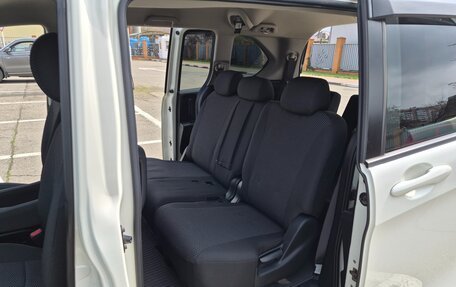 Honda Freed I, 2012 год, 1 175 000 рублей, 9 фотография