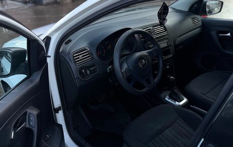 Volkswagen Polo VI (EU Market), 2020 год, 800 000 рублей, 5 фотография