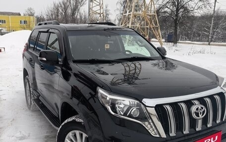 Toyota Land Cruiser Prado 150 рестайлинг 2, 2014 год, 3 800 000 рублей, 2 фотография