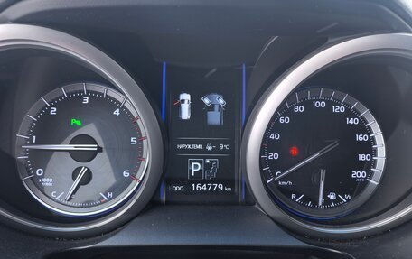 Toyota Land Cruiser Prado 150 рестайлинг 2, 2014 год, 3 800 000 рублей, 7 фотография