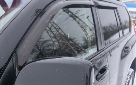 Toyota Land Cruiser Prado 150 рестайлинг 2, 2014 год, 3 800 000 рублей, 12 фотография