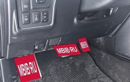 Toyota Land Cruiser Prado 150 рестайлинг 2, 2014 год, 3 800 000 рублей, 21 фотография