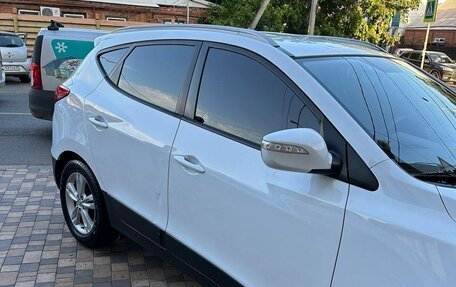 Hyundai ix35 I рестайлинг, 2010 год, 1 100 000 рублей, 2 фотография