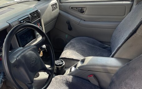 Chevrolet Blazer II рестайлинг, 1997 год, 400 000 рублей, 5 фотография