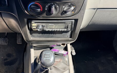 KIA Sportage IV рестайлинг, 2005 год, 220 000 рублей, 14 фотография