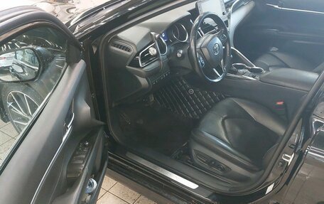 Toyota Camry, 2021 год, 2 415 000 рублей, 5 фотография