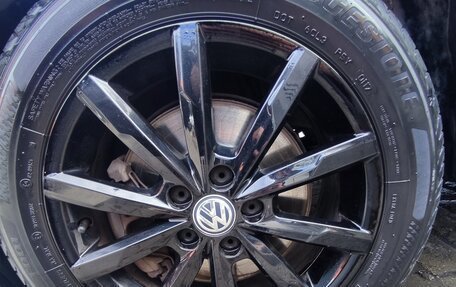 Volkswagen Polo VI (EU Market), 2017 год, 1 599 000 рублей, 37 фотография