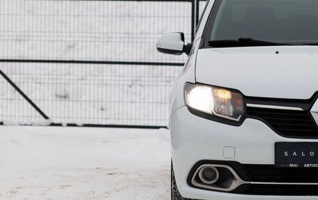 Renault Logan II, 2018 год, 750 000 рублей, 4 фотография