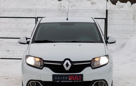 Renault Logan II, 2018 год, 750 000 рублей, 2 фотография