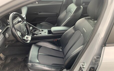 KIA K5, 2021 год, 2 300 000 рублей, 13 фотография