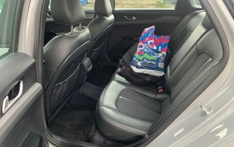 KIA K5, 2021 год, 2 300 000 рублей, 16 фотография