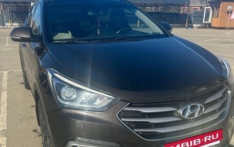 Hyundai Santa Fe III рестайлинг, 2017 год, 2 550 000 рублей, 2 фотография