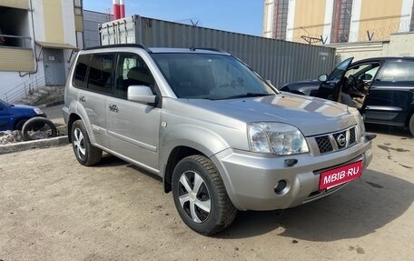 Nissan X-Trail, 2005 год, 500 000 рублей, 2 фотография