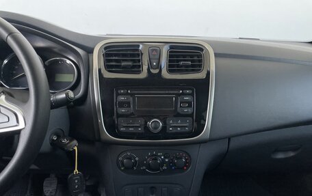 Renault Logan II, 2019 год, 457 000 рублей, 13 фотография