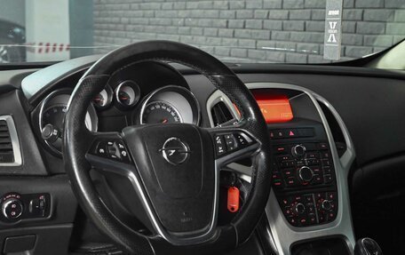 Opel Astra J, 2012 год, 550 000 рублей, 11 фотография